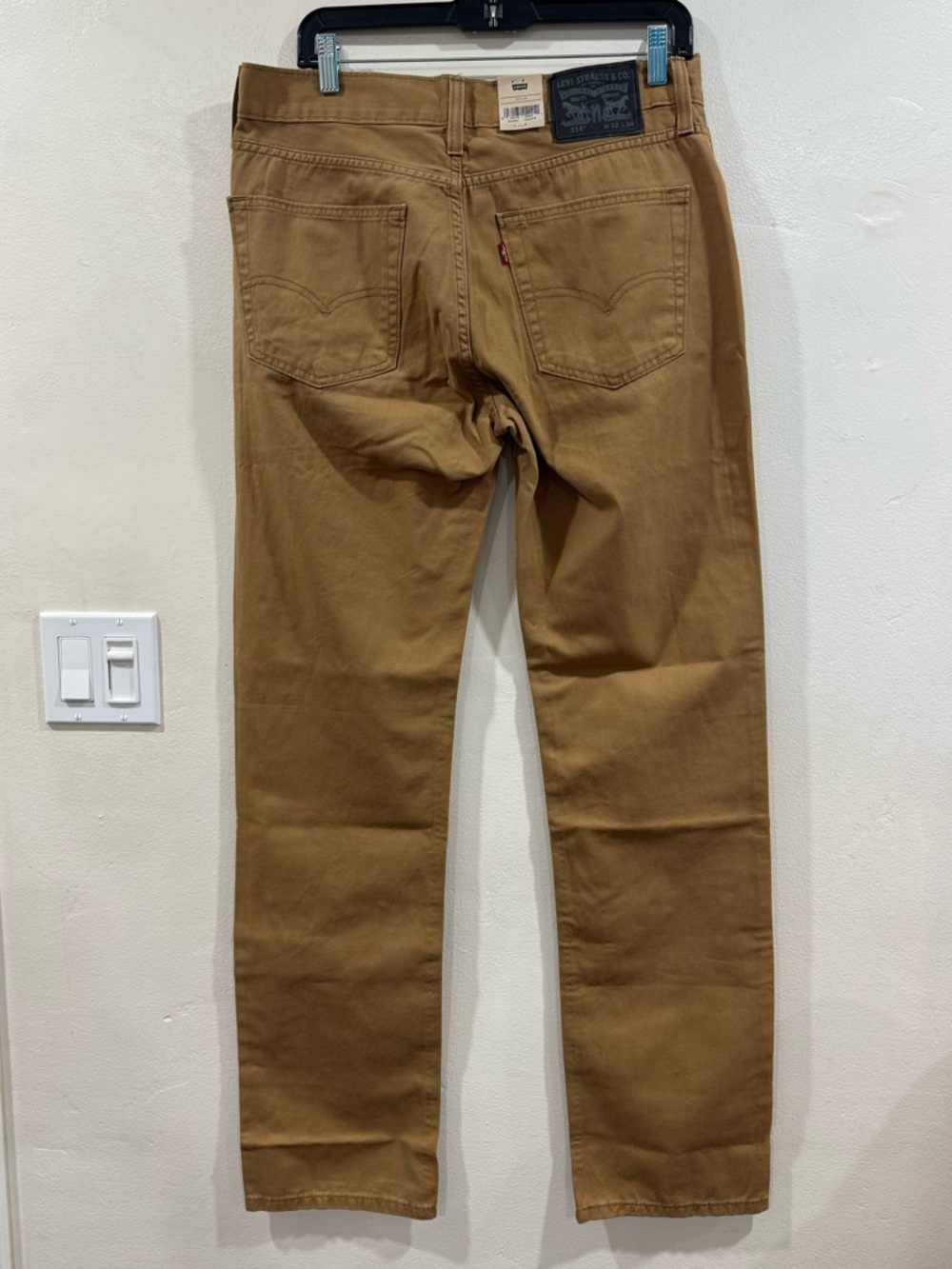 Levi’s 514 Straight Jeans - Picture 2 of 5